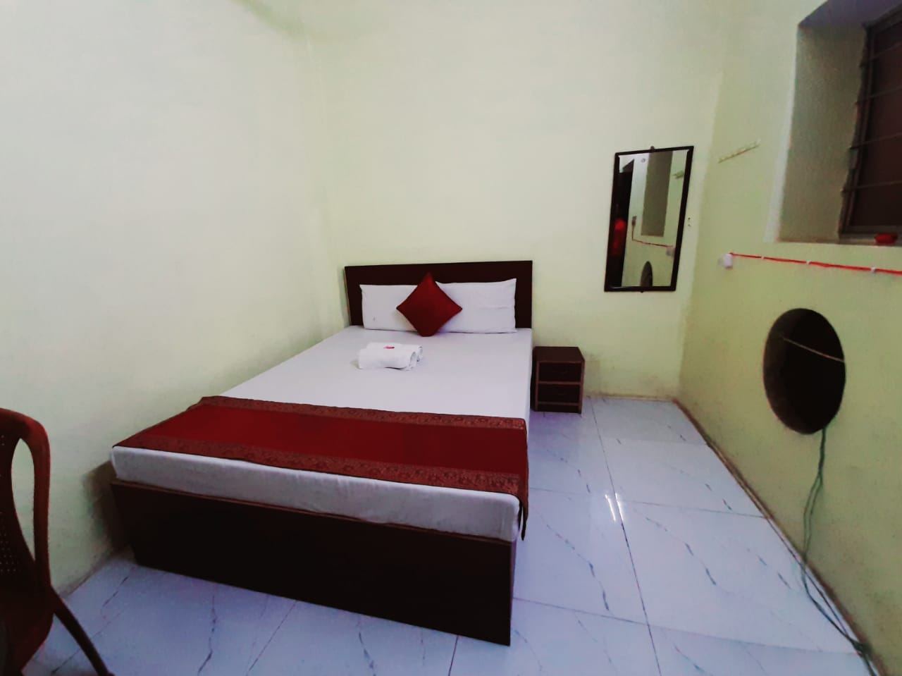 Standard Double Room NON AC at Luxmi Hotel